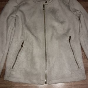 2 pieces of clothing